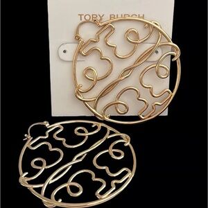 NWT Tory Burch Gold wire design Hoop Earrings